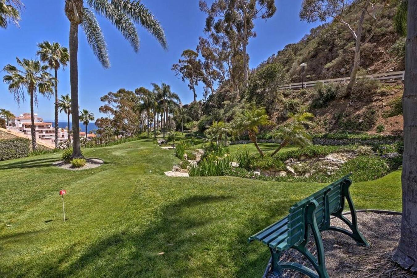 Gorgeous Oceanfront Villa With Panoramic Views Avalon Exteriér fotografie