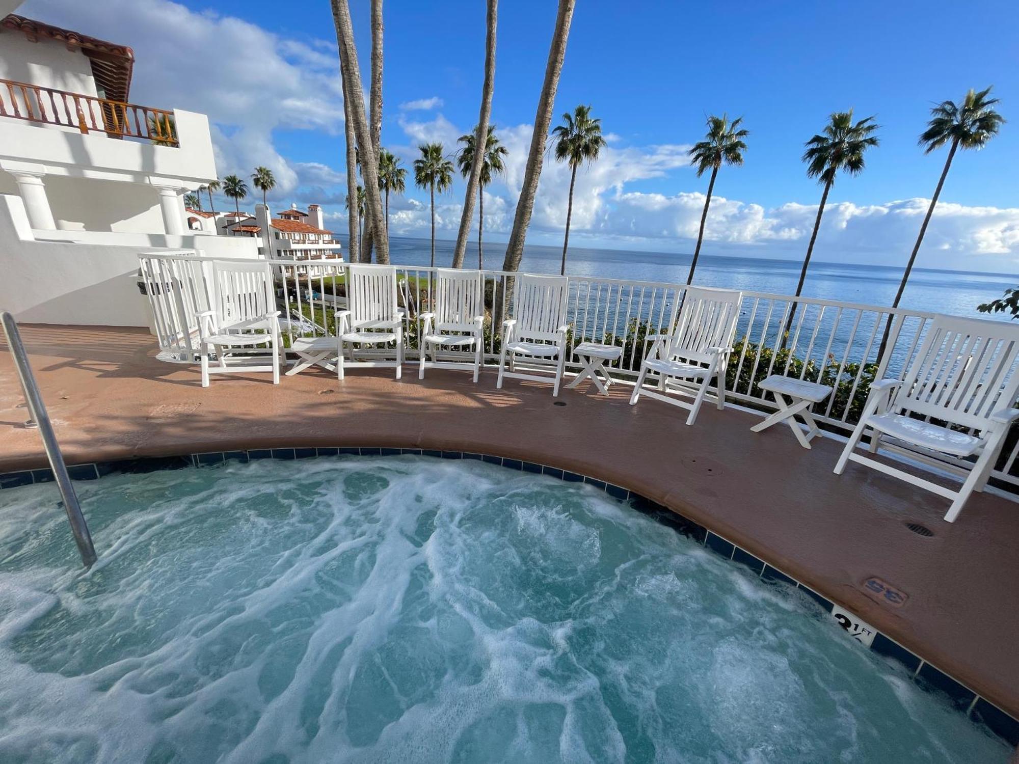 Gorgeous Oceanfront Villa With Panoramic Views Avalon Exteriér fotografie